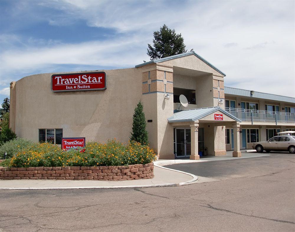 Travelstar Inn & Suites コロラドスプリングス エクステリア 写真